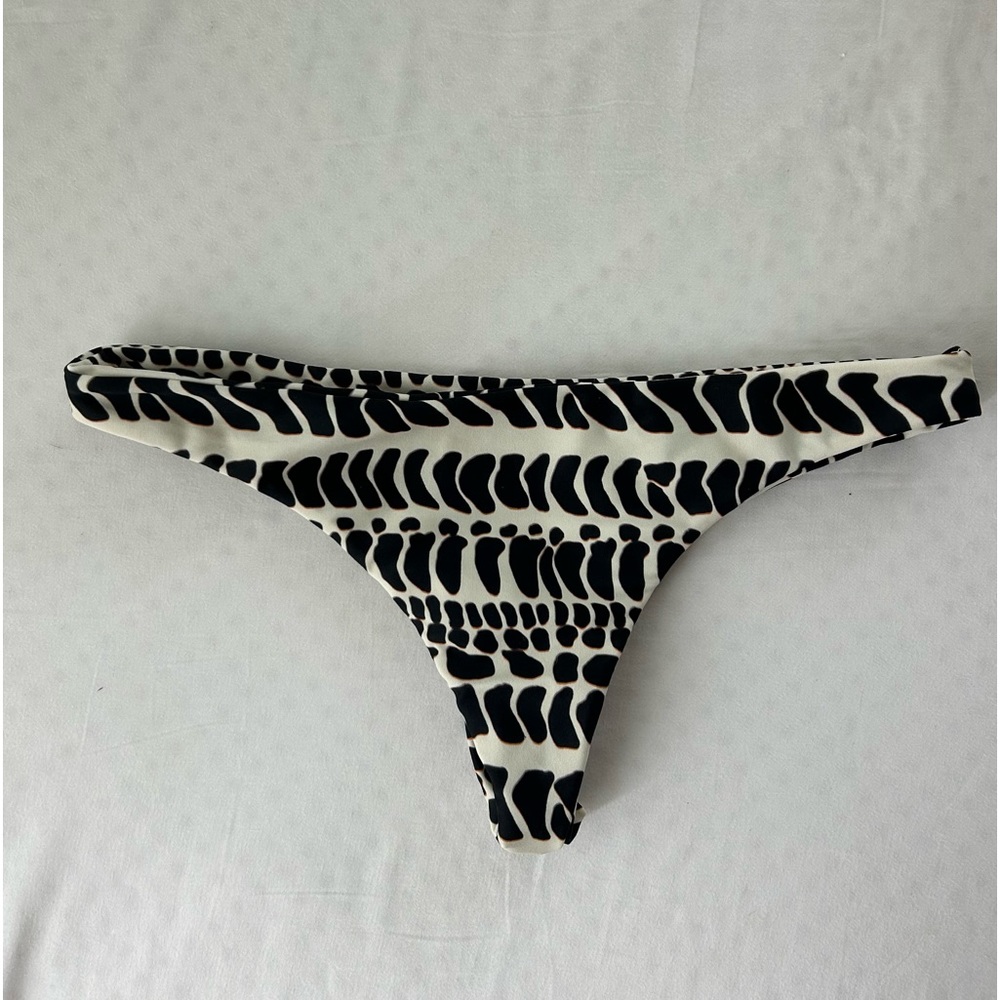 Benoa swim Hebrew cone bottoms